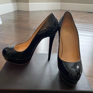 CHRISTIAN LOUBOUTIN Bianca Platform Pump